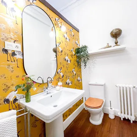 1901 - Impresionante Piso De Diseño En Edificio Emblemático Apartamento *