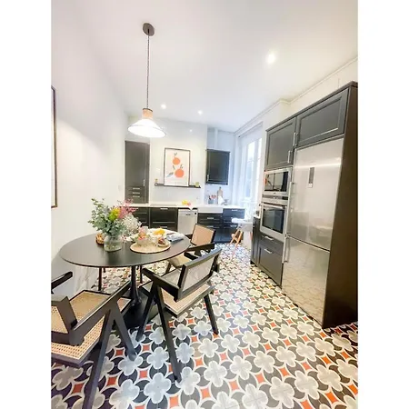 Appartement 1901 - Impresionante Piso De Diseno En Edificio Emblematico Gijón